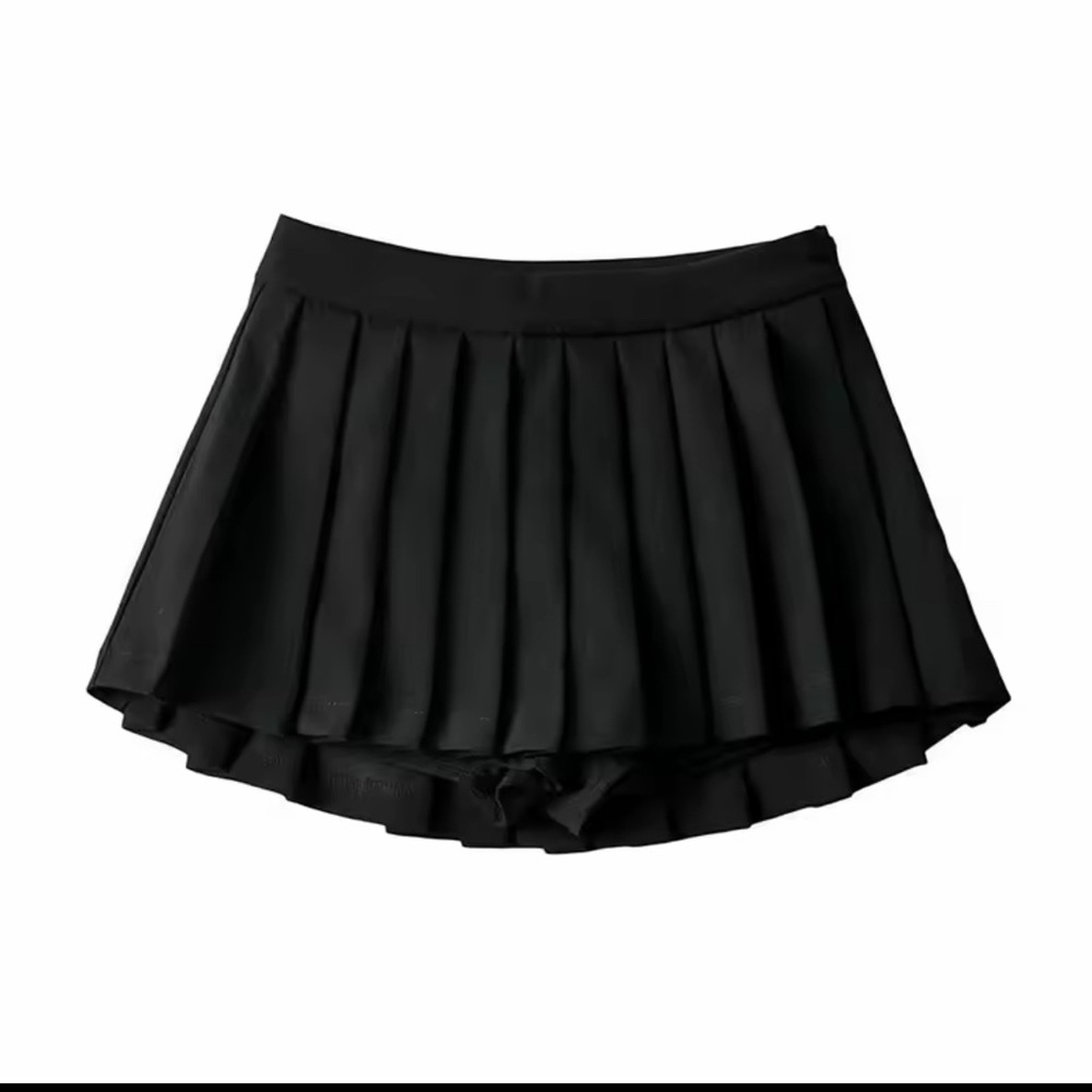 Black Pleated Skirt